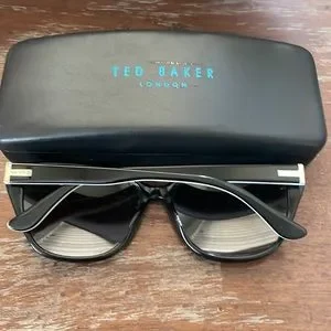 Ted Baker London Black and White Sunglasses s-l400.jpg main image 4